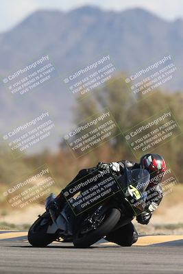 media/Oct-13-2025-Moto Forza (Mon) [[a66d839500]]/2-A Group/Session 4 Turn 7/